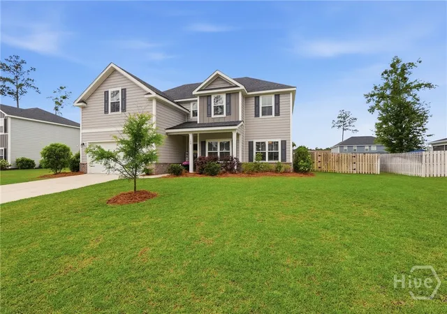 Homes for sale in Richmond Hill, GA | 188 Pitch Point Trl, Richmond Hill, GA 31324 | MLS# SA355073