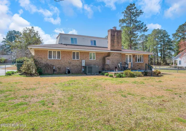 30th image of 320 Pinecrest Dr, Chadbourn, NC 28431 | MLS# 100582527