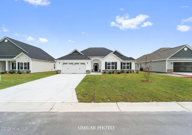 Photo 1 of Single family home for sale at 521 Appalachian Trl N, Jacksonville, NC 28546 | MLS# 100594684 | Listing updated on 2026-09-17