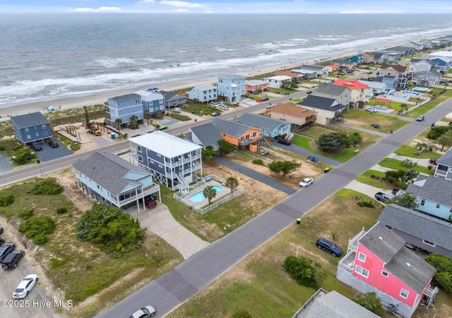 Photo 4 of Single family home for sale at 210 W Beach Dr, Oak Island, NC 28465 | MLS# 100513901 | Listing updated on 2026-09-03