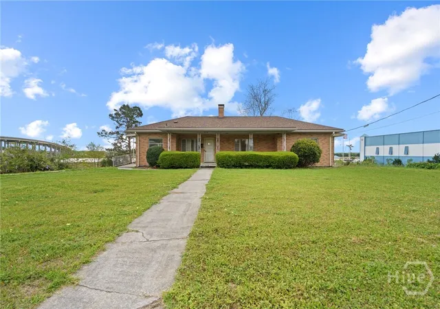 1st image of 2704 River Dr, Savannah, GA 31404 | MLS# SA352920