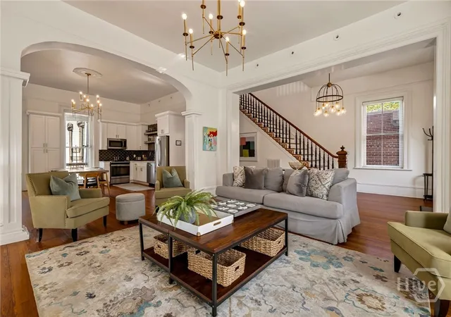 Photo 4 of Multi family home for sale at 17 W Park Ave, Savannah, GA 31401 | MLS# SA358106 | Listing updated on 2026-08-28