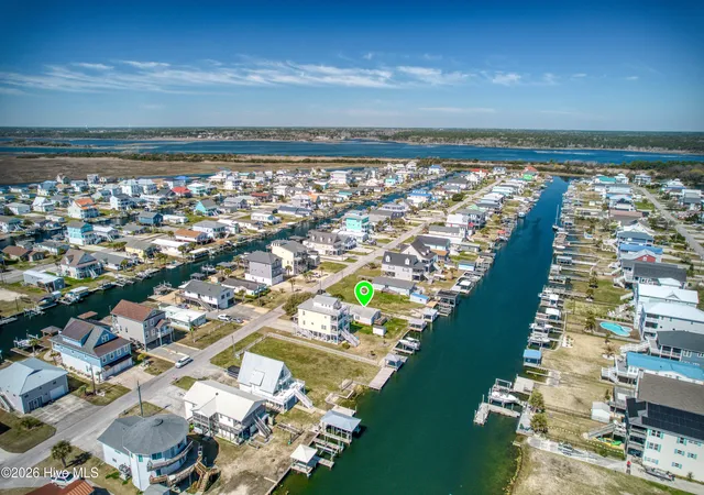 3rd image of 7060 7Th St, Surf City, NC 28445 | MLS# 100562691