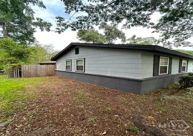 Photo 3 of Single family home for sale at 37 Silverstone Cir, Savannah, GA 31406 | MLS# SA362120 | Listing updated on 2026-09-04
