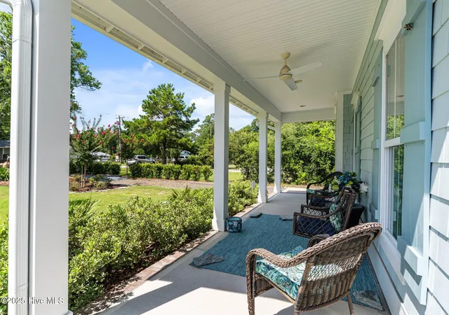 61st image of 304 W 11th St, Southport, NC 28461 | MLS# 100517876