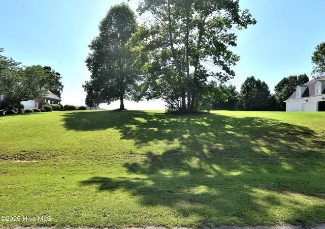 Homes for sale in Rocky Mount, NC | 776 Cambridge Dr, Rocky Mount, NC 27804 | MLS# 100514658