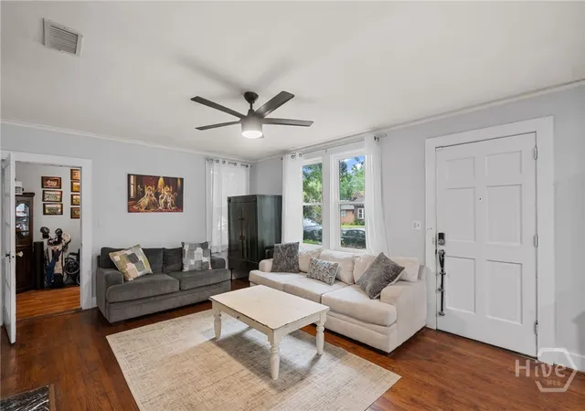 Homes for sale in Savannah, GA | 332 E 56Th St, Savannah, GA 31405 | MLS# SA355194