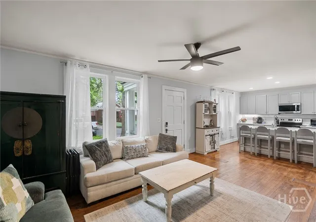 Homes for sale in Savannah, GA | 332 E 56Th St, Savannah, GA 31405 | MLS# SA355194