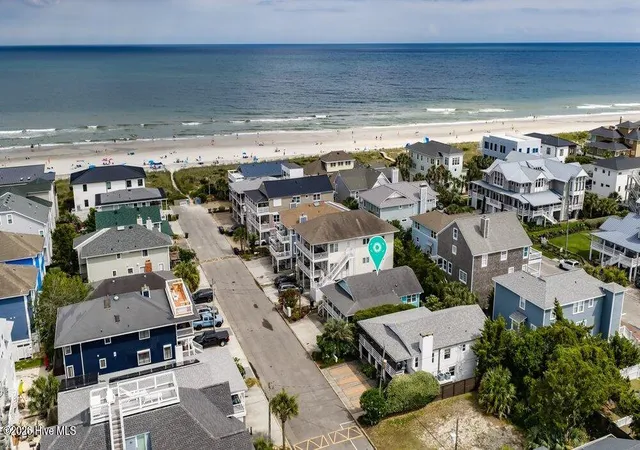 Photo 2 of Single family home for sale at 10 E Henderson St, Wrightsville Beach, NC 28480 | MLS# 100582926 | Listing updated on 2026-08-18