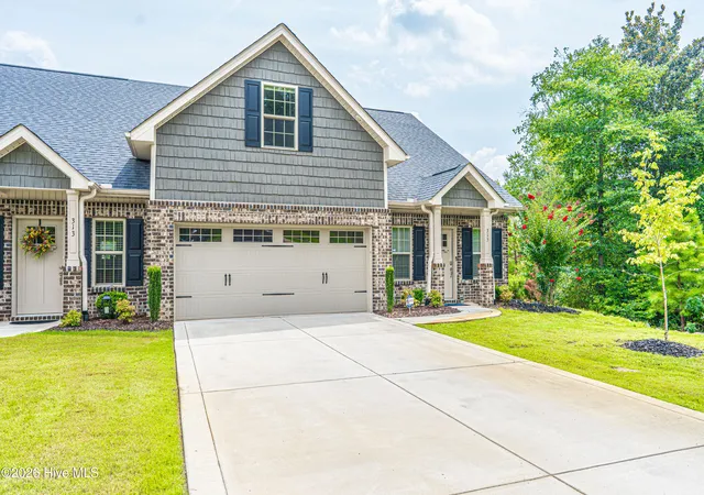 Photo 2 of Townhouse for sale at 315 Mashie Ct, West End, NC 27376 | MLS# 100600140 | Listing updated on 2026-08-31