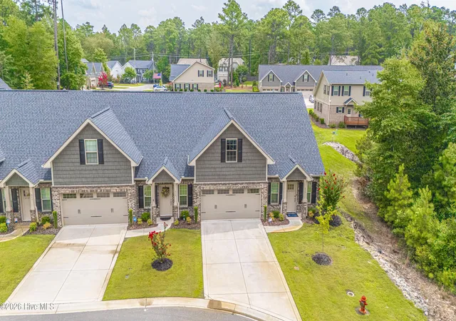 Photo 3 of Townhouse for sale at 315 Mashie Ct, West End, NC 27376 | MLS# 100600140 | Listing updated on 2026-08-31