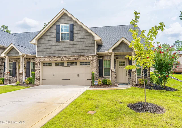 Photo 5 of Townhouse for sale at 315 Mashie Ct, West End, NC 27376 | MLS# 100600140 | Listing updated on 2026-08-31