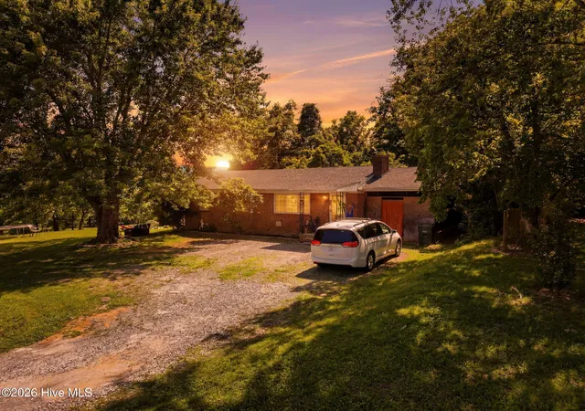 1st image of 613 Robbinsville Rd, Andrews, NC 28901 | MLS# 100583779