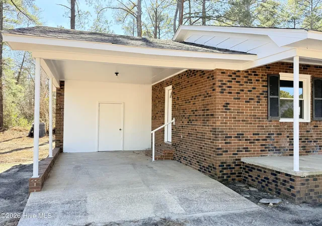 5th image of 2220 Carolina 211, Eagle Springs, NC 27242 | MLS# 100557674