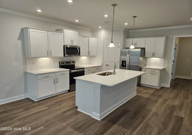 Photo 4 of Single family home for sale at 536 Glitter Bay Loop, Shallotte, NC 28470 | MLS# 100555806 | Listing updated on 2026-10-01