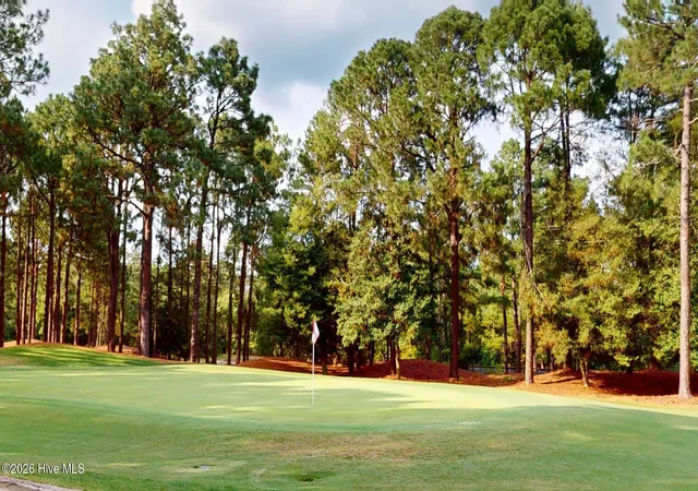 Photo 2 of Single family home for sale at 28 Devon Dr, Pinehurst, NC 28374 | MLS# 100599538 | Listing updated on 2026-08-29