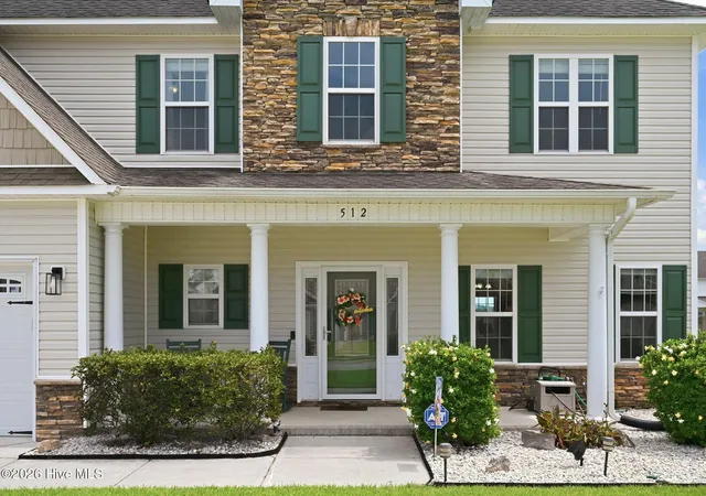 Photo 3 of Single family home for sale at 512 Louvre Ln, Jacksonville, NC 28546 | MLS# 100593190 | Listing updated on 2026-09-15