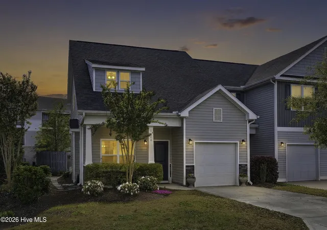 Photo 1 of Townhouse for sale at 1654 Bratton Ct, Wilmington, NC 28405 | MLS# 100569203 | Listing updated on 2026-08-18