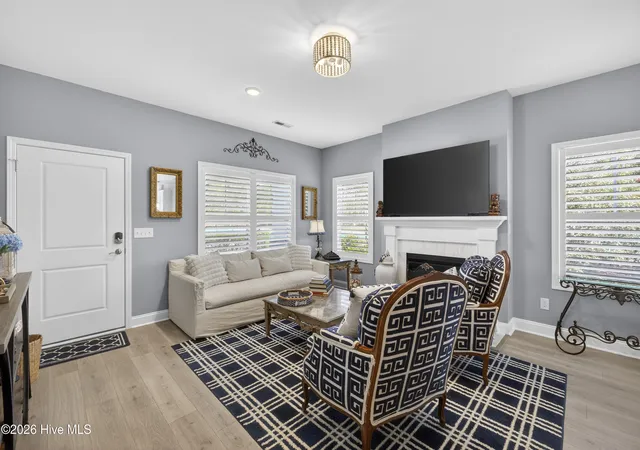 Photo 4 of Townhouse for sale at 1654 Bratton Ct, Wilmington, NC 28405 | MLS# 100569203 | Listing updated on 2026-08-18
