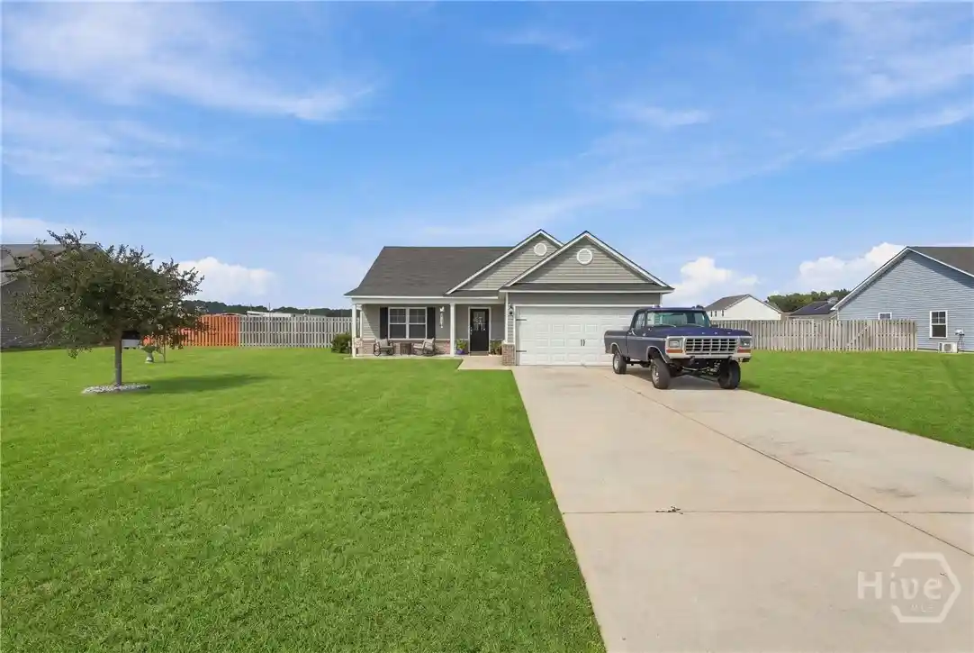 Photo 1 of Single family home for sale at 102 Dasher Dr, Springfield, GA 31329 | MLS# SA365779 | Listing updated on 2026-10-06