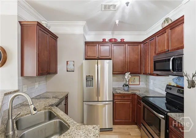 Photo 3 of Condo for sale at 2124 Whitemarsh Way, Savannah, GA 31410 | MLS# SA358831 | Listing updated on 2026-08-11