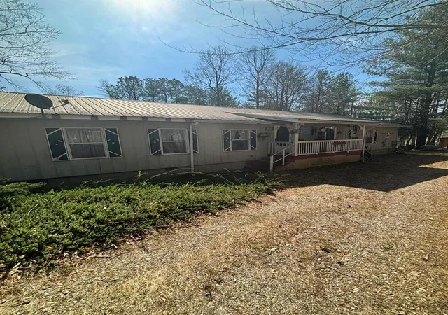 Homes for sale in Blairsville, GA | 36 Benson Dr, Blairsville, GA 30512 | MLS# 98519527