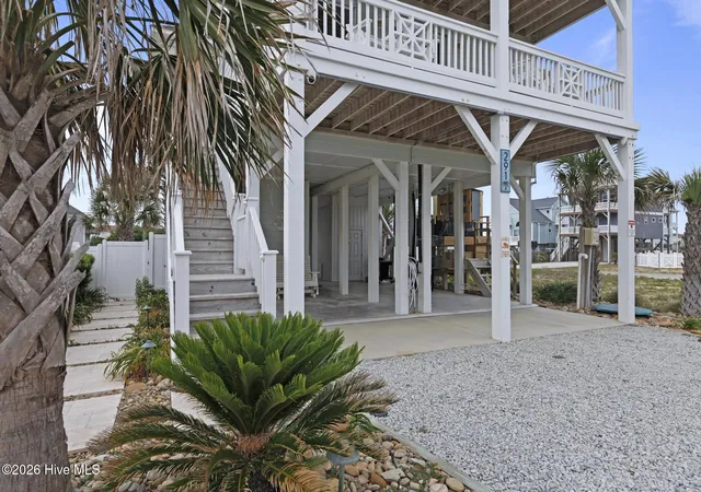 Homes for sale in N Topsail Beach, NC | 291 Topsail Rd, N Topsail Beach, NC 28460 | MLS# 100553313