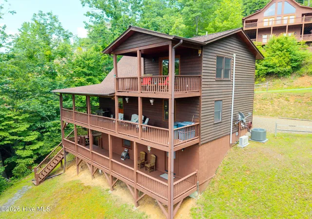 Photo 2 of Single family home for sale at 198 Monarch Butterfly Trl, Murphy, NC 28906 | MLS# 100581825 | Listing updated on 2026-08-18