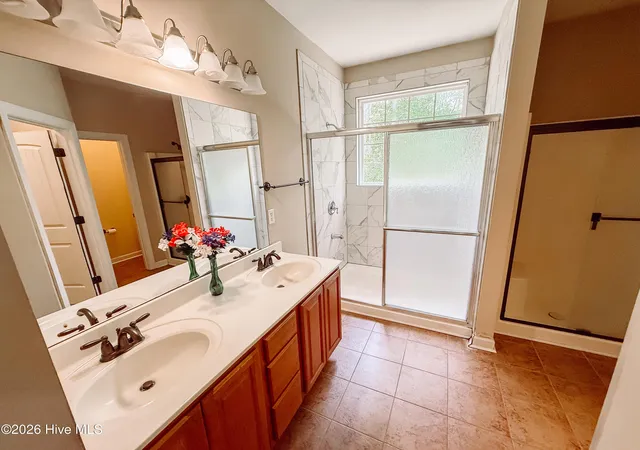 Photo 5 of Single family home for sale at 165 Rhett Dr, Mc Cormick, SC 29835 | MLS# 100594559 | Listing updated on 2026-08-18