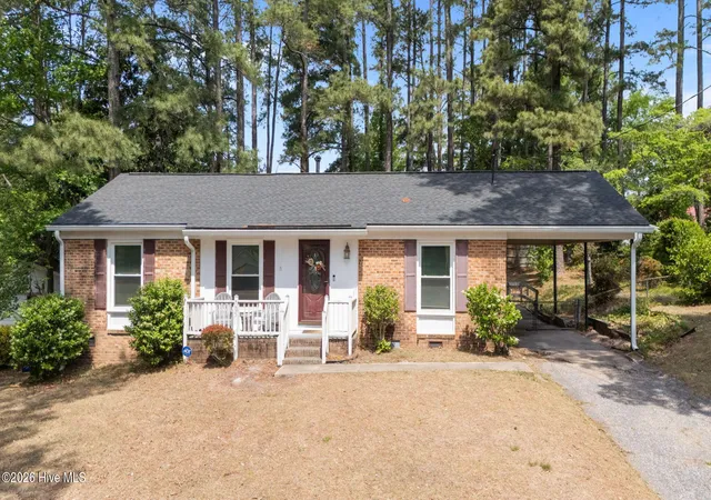 2nd image of 705 Rockwood Dr, Fayetteville, NC 28311 | MLS# 100572496