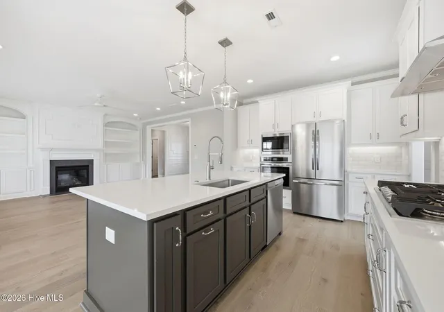 Photo 2 of Single family home for sale at 3704 Barrington Dr, Greenville, NC 27834 | MLS# 100547487 | Listing updated on 2026-10-07