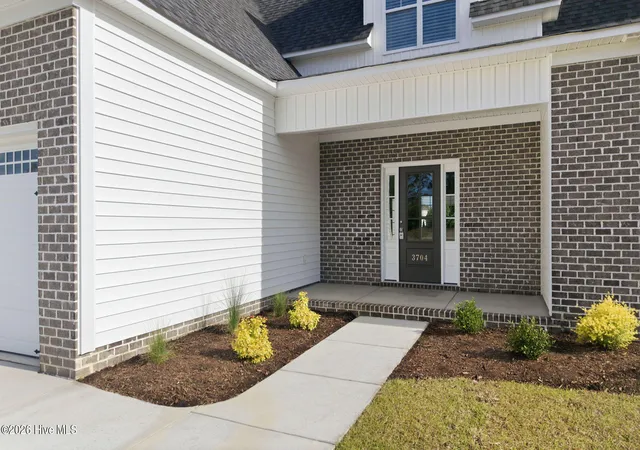 Homes for sale in Greenville, NC | 3704 Barrington Dr, Greenville, NC 27834 | MLS# 100547487