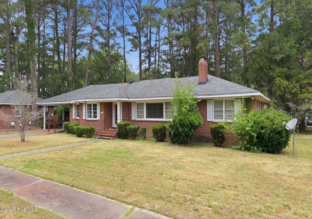 Homes for sale in Rocky Mount, NC | 918 Shepard Dr, Rocky Mount, NC 27801 | MLS# 100586066