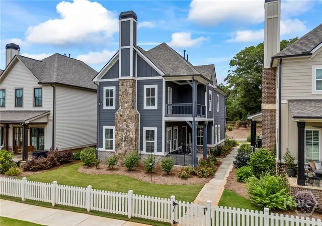 Homes for sale in Watkinsville, GA | 1230 Silo Bend, Watkinsville, GA 30677 | MLS# CL358344