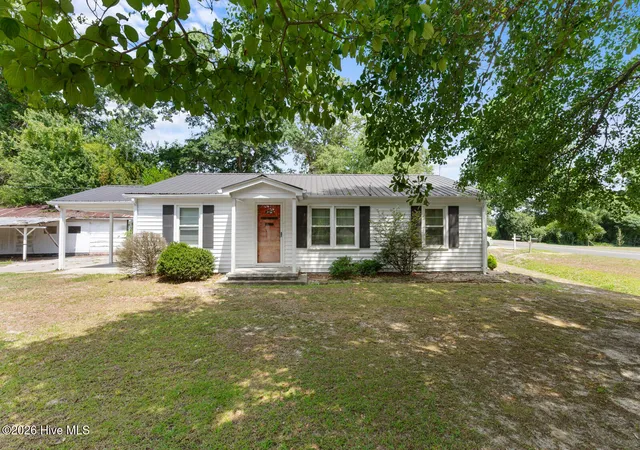 Homes for sale in Pink Hill, NC | 3332 Kinsey Heath Ln, Pink Hill, NC 28572 | MLS# 100586331