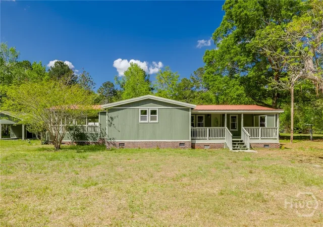 Homes for sale in Ellabell, GA | 331 Planters Dr, Ellabell, GA 31308 | MLS# SA352692