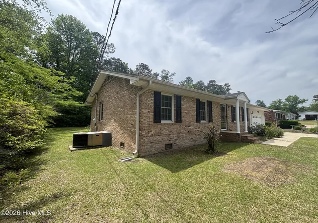 Homes for sale in Whiteville, NC | 120 Kings Rd, Whiteville, NC 28472 | MLS# 100572650