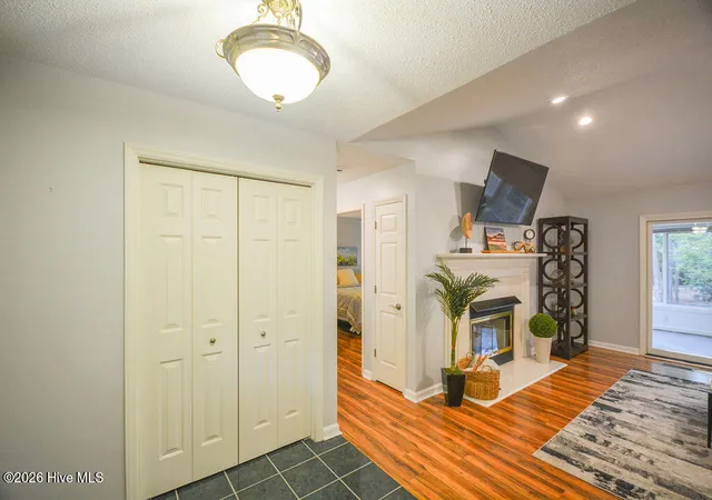 Photo 4 of Single family home for sale at 6 Spruce Ln, Pinehurst, NC 28374 | MLS# 100568397 | Listing updated on 2026-09-04