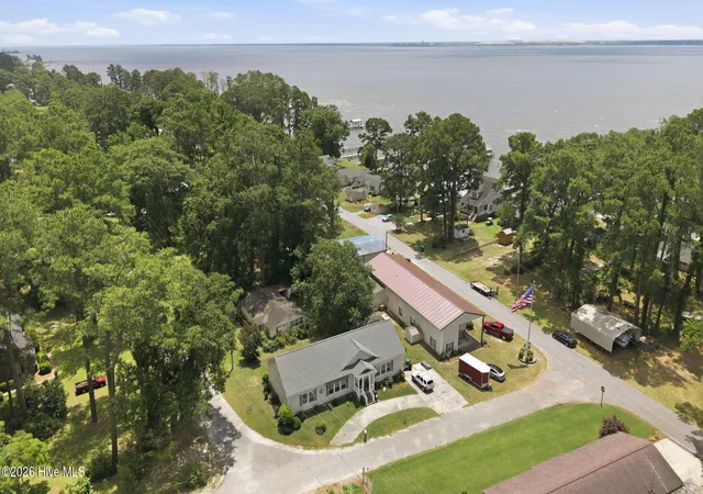 Photo 2 of Single family home for sale at 24 King Blount Dr, Bath, NC 27808 | MLS# 100581290 | Listing updated on 2026-08-18