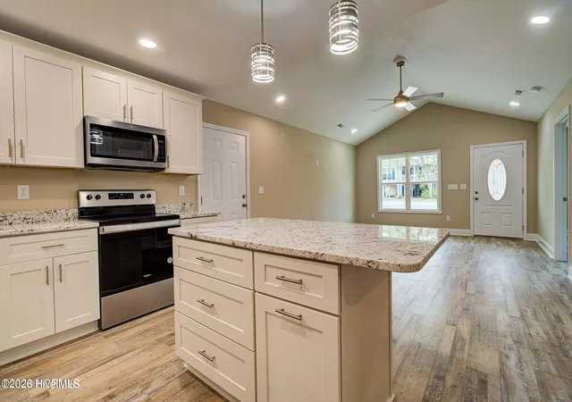 5th image of 2044 N Tanglewood Dr Sw, Supply, NC 28462 | MLS# 100572654