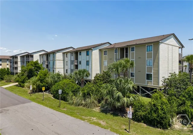 Photo 3 of Condo for sale at 85 Van Horne St #1A, Tybee Island, GA 31328 | MLS# SA362410 | Listing updated on 2026-08-18