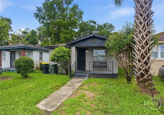 Homes for sale in Savannah, GA | 31 Lissner Ave, Savannah, GA 31408 | MLS# SA357353