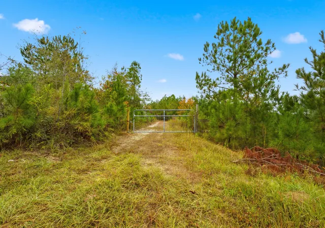 Photo 1 of Land for sale at 2427 B Wire Rd, Aiken, SC None | MLS# 98224998 | Listing updated on 2026-08-18