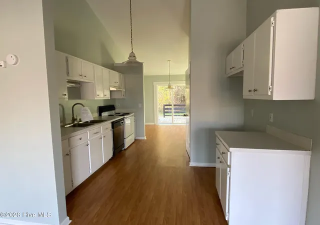 image of 201 Wyndham Cir #B, Greenville, NC 27858 | MLS# 100572434