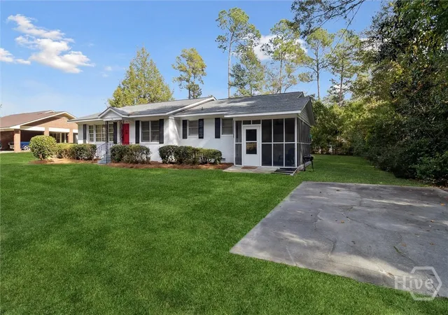 3rd image of 706 N Main St, Statesboro, GA 30458 | MLS# SA355638