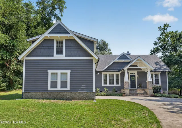 Photo 3 of Single family home for sale at 1723 Newkirk Rd, Wilmington, NC 28409 | MLS# 100596263 | Listing updated on 2026-09-16