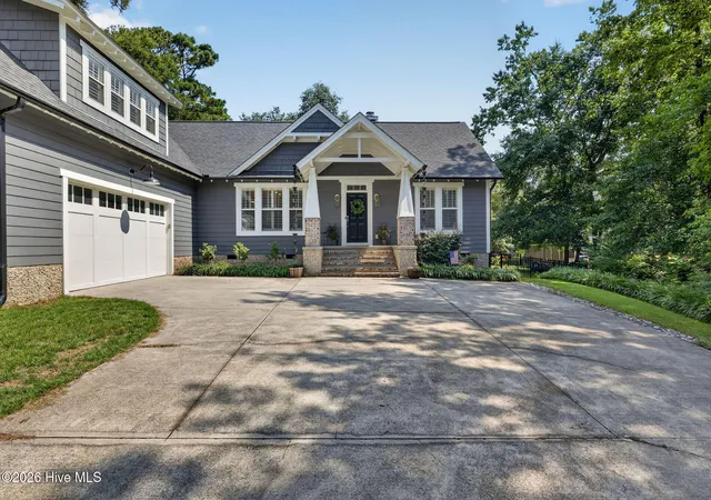 Photo 3 of Single family home for sale at 1723 Newkirk Rd, Wilmington, NC 28409 | MLS# 100596263 | Listing updated on 2026-09-16