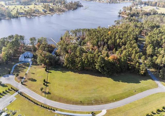 Photo 2 of Land for sale at 572 Dawson Creek Blvd, Oriental, NC 28571 | MLS# 100525834 | Listing updated on 2026-09-04