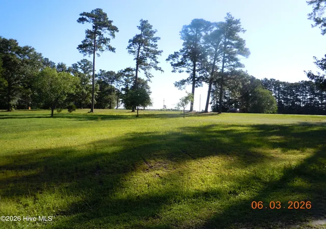 3rd image of 24 Willow Dr, Tabor City, NC 28463 | MLS# 100578692
