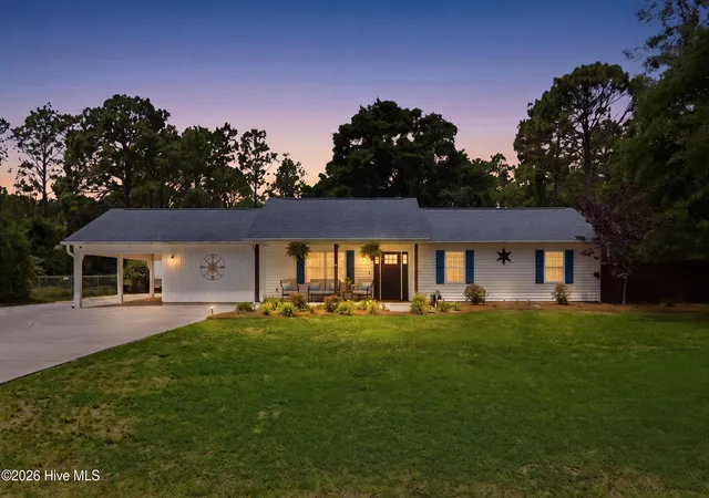 Photo 4 of Single family home for sale at 245 Barrington Ridge, Newport, NC 28570 | MLS# 100578961 | Listing updated on 2026-09-26